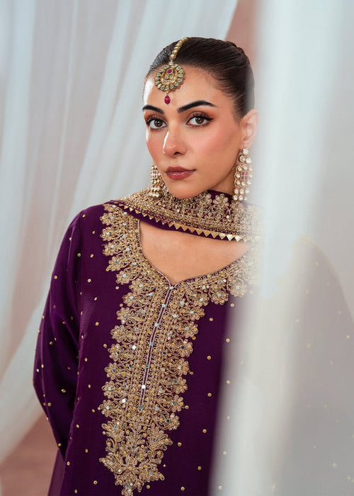 Farzina -
Haseens Official